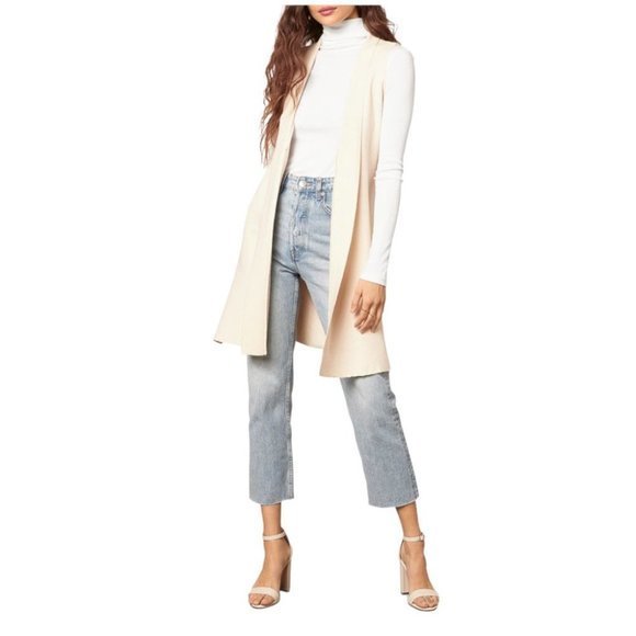 CUPCAKES & CASHMERE Penelope Belted Vest in Cream (S) - Picture 3 of 13